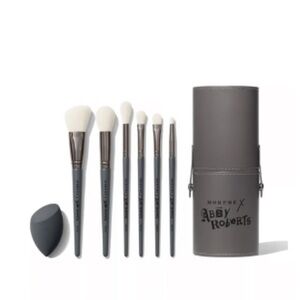 NEW MORPHE X ABBY ROBERTS THE ARTCASTS 7-PIECE ESSENTIAL BRUSH & TUBBY SET